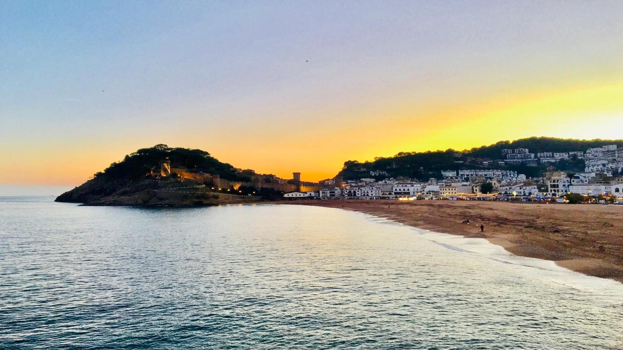 ⭑ Sea Views + Private Beach. What Else? ⭑ Tossa de Mar Dış mekan fotoğraf