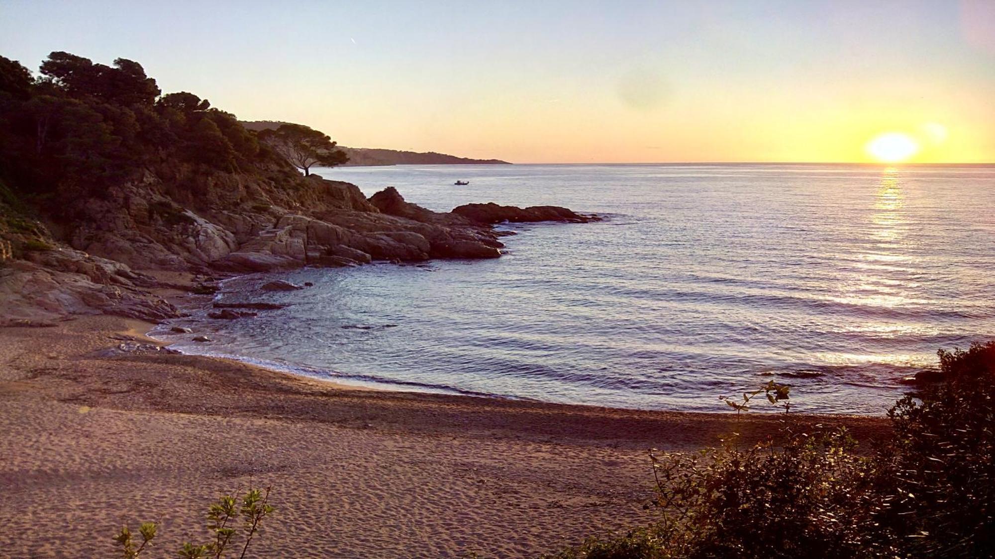 ⭑ Sea Views + Private Beach. What Else? ⭑ Tossa de Mar Dış mekan fotoğraf
