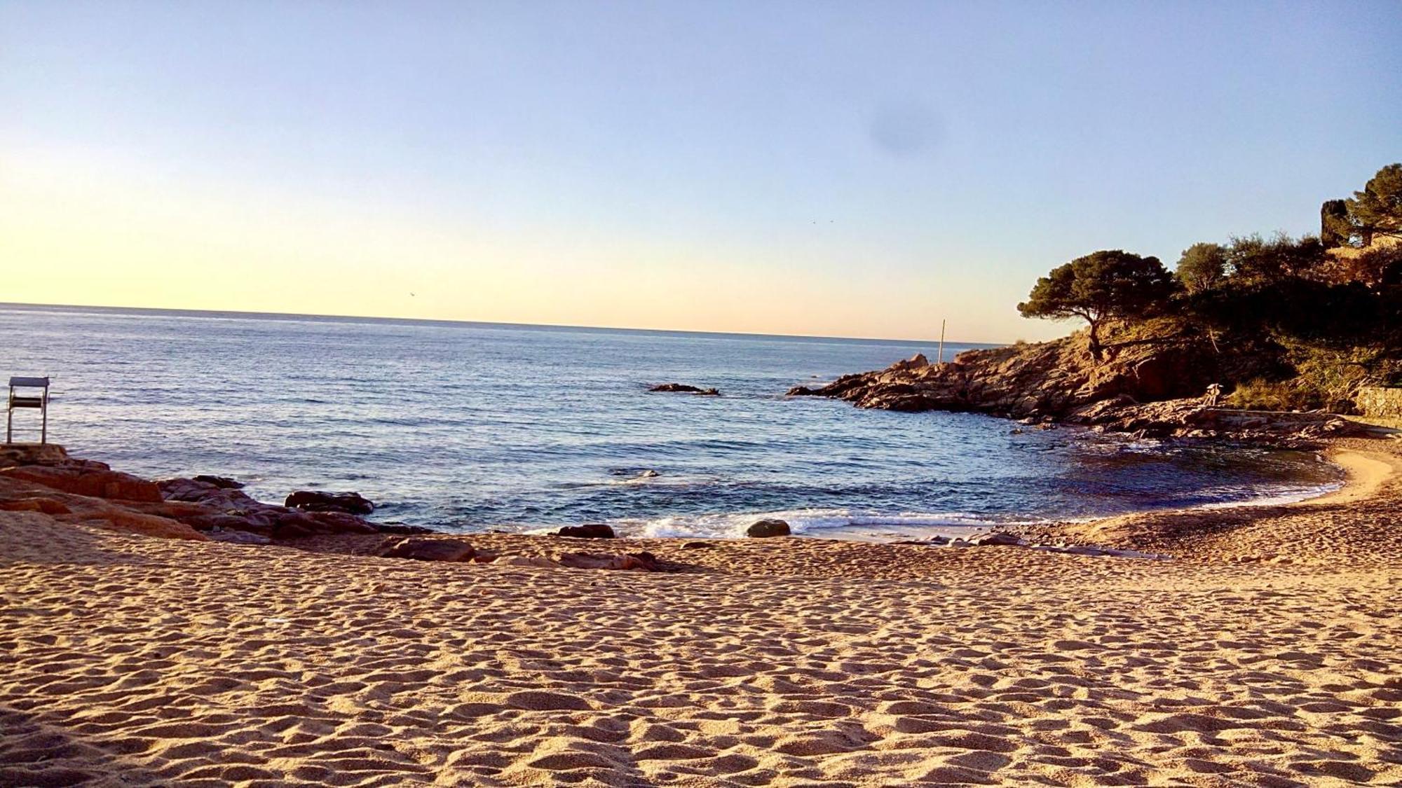 ⭑ Sea Views + Private Beach. What Else? ⭑ Tossa de Mar Dış mekan fotoğraf
